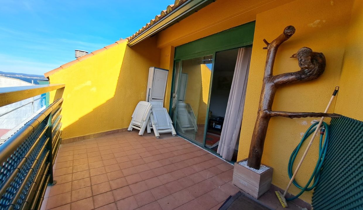 WhatsApp Image 2026-03-27 at 11.00.00