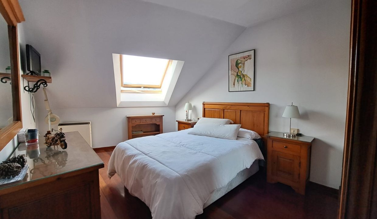 WhatsApp Image 2026-03-27 at 11.00.08